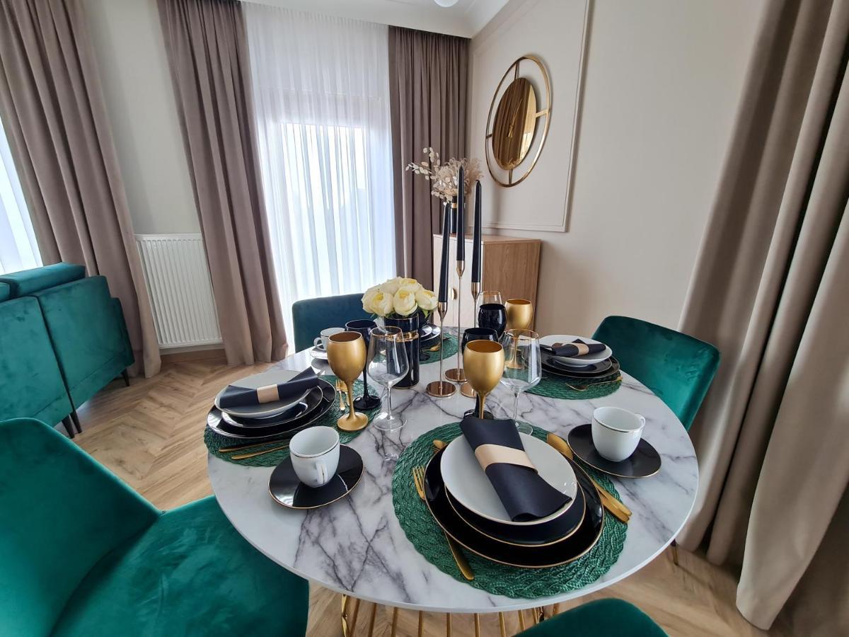 Apartamenty Hallera 4 야로친 외부 사진