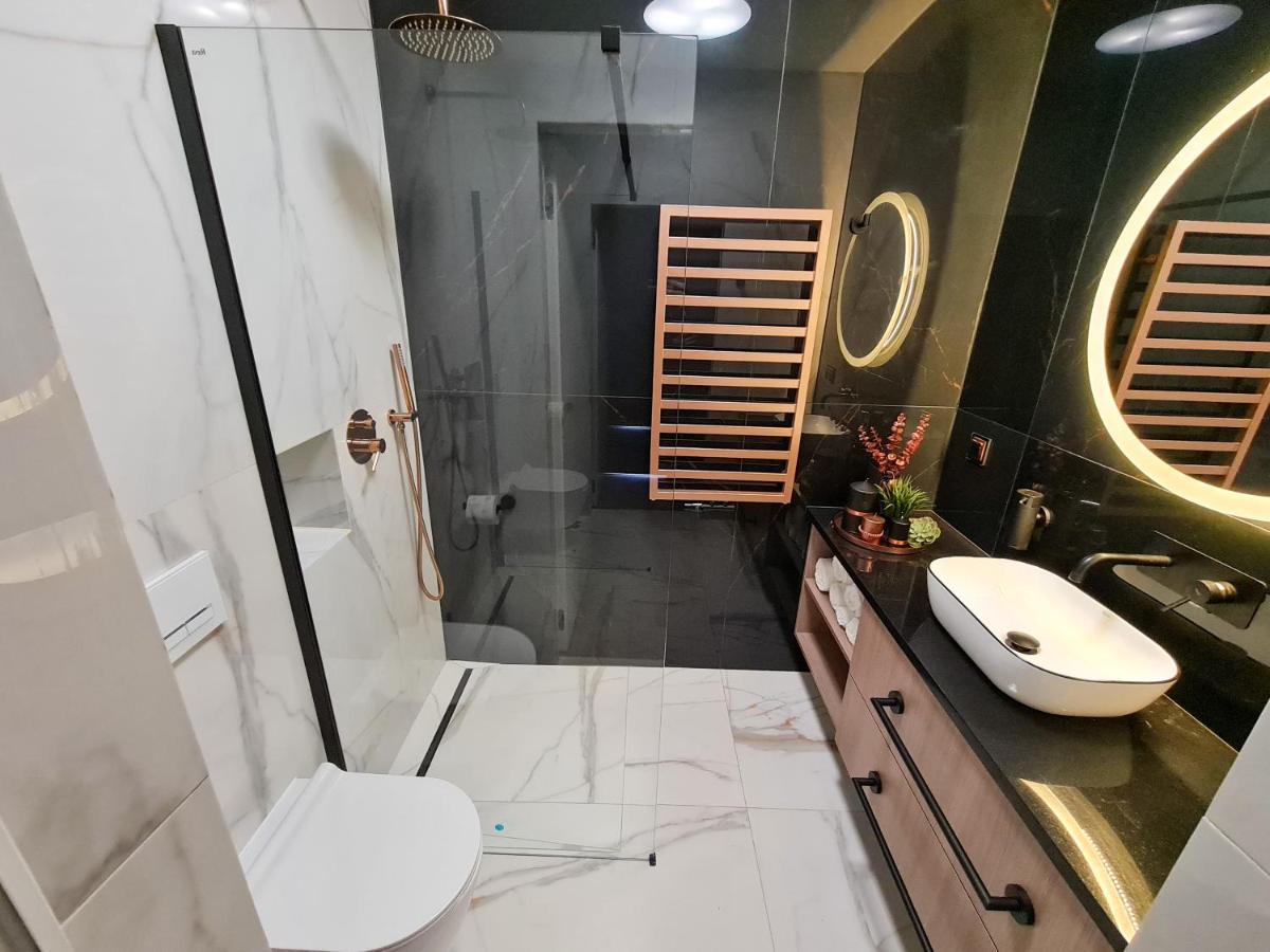 Apartamenty Hallera 4 야로친 외부 사진
