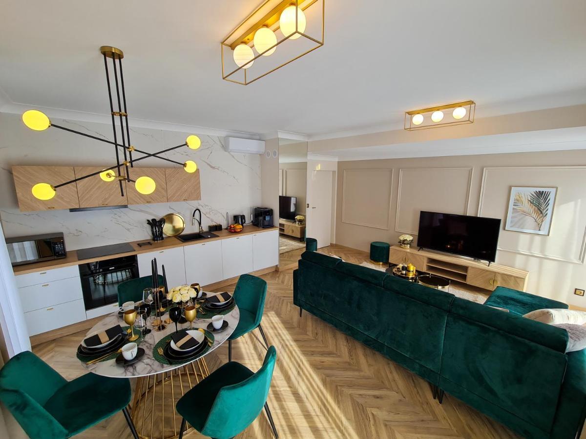 Apartamenty Hallera 4 야로친 외부 사진