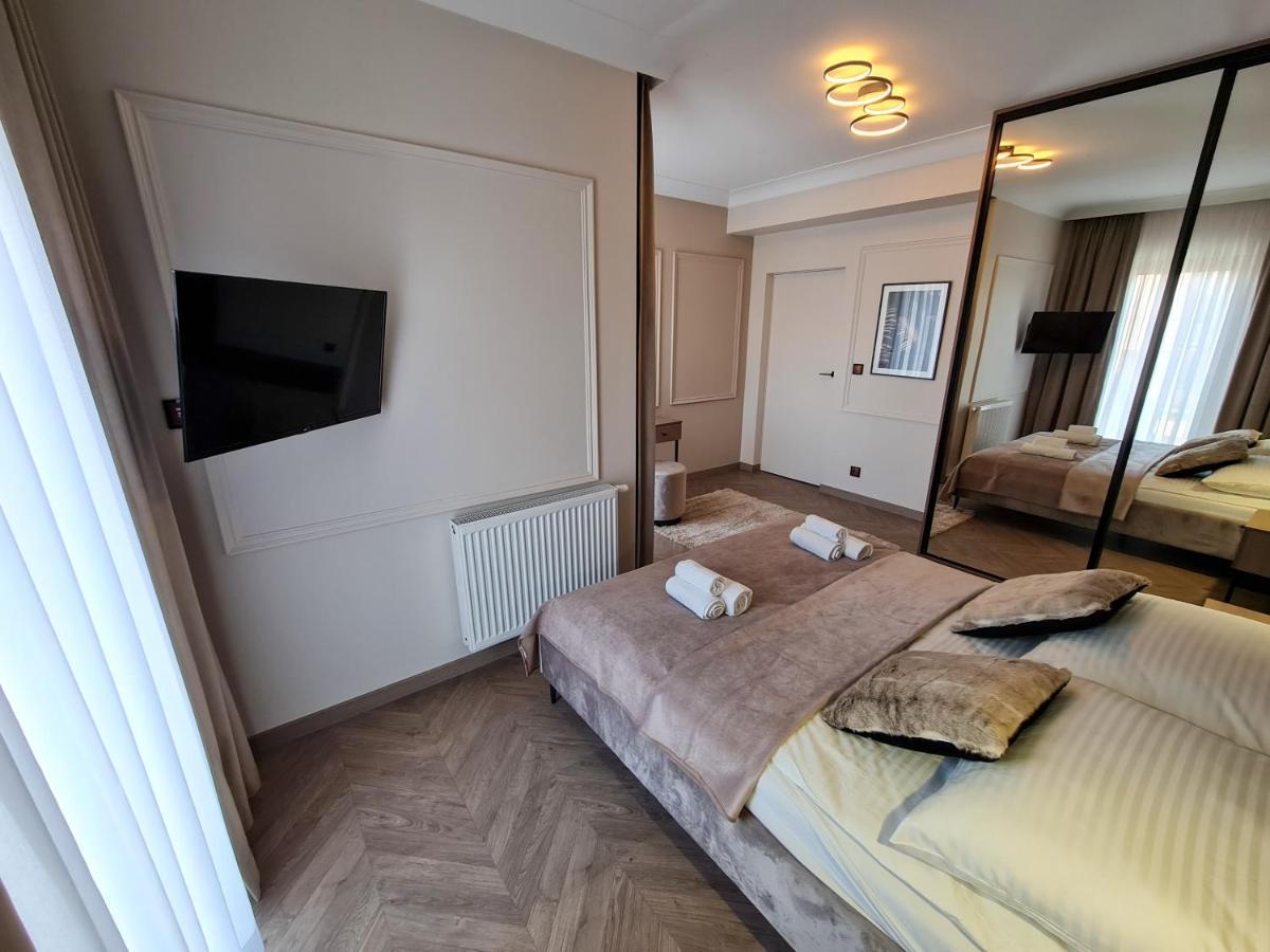 Apartamenty Hallera 4 야로친 외부 사진