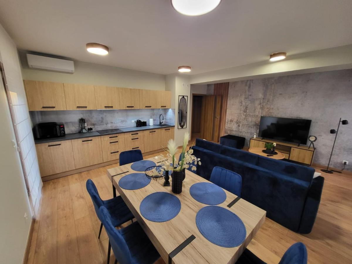 Apartamenty Hallera 4 야로친 외부 사진